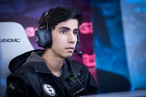 10 pessoas que fizeram fortuna jogando videogame