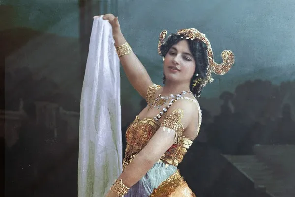 Os 10 espiões mais famosos da história