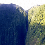 Um verdadeiro espetáculo, prova das forças da natureza e das maravilhas da mãe natureza . A cachoeira é uma das criações