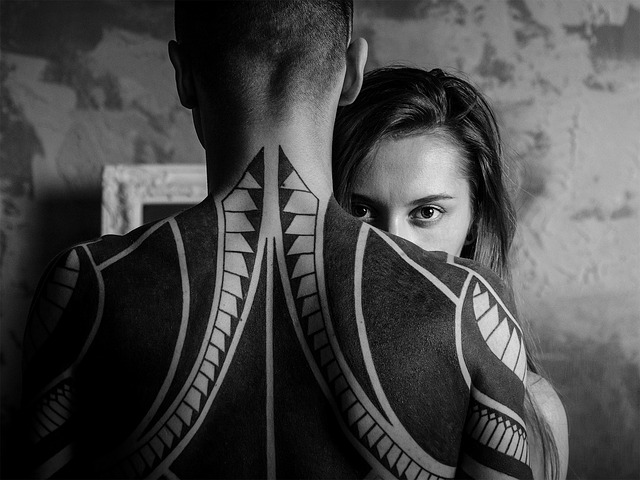 5 dicas essenciais de relacionamento inspiradas em “Cinquenta Tons de Cinza”